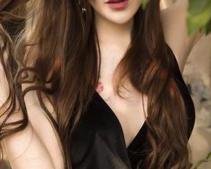 GIRLT果团网 - 王语纯的职业装写真：一秒穿越职场小白的幻想
