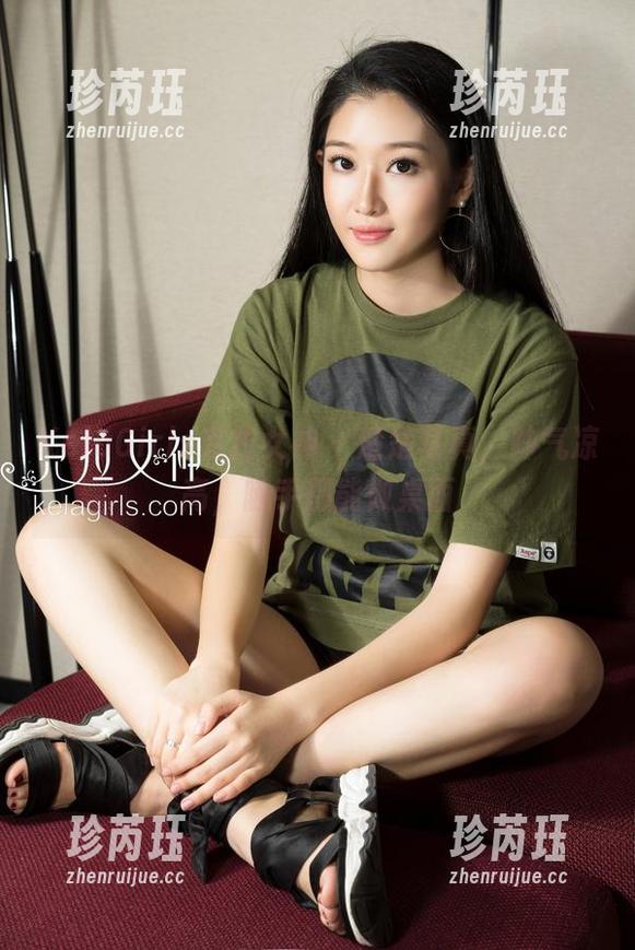 KelaGirls克拉女神 - 楚楚写真，帅气凉高，随手都能做桌面