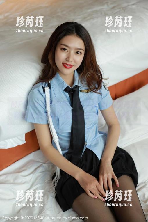 MFStar模范学院 - 糯美子Mini的高跟鞋写真大揭秘：谁说鞋子不能有故事？