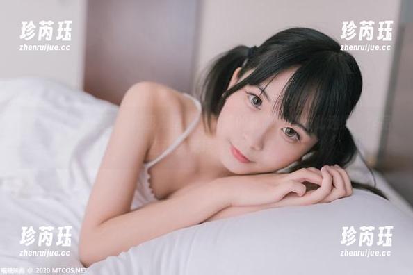 MTYH喵糖映画 - 在图库里，蠢沫沫的礼服变得如此迷人，作品简直让我无法移开眼！？