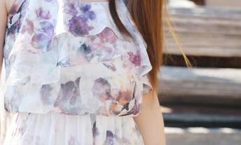 MyGirl美媛馆 - 这一波福利，伊小七MoMo泳衣图集是谁能抵挡得住？