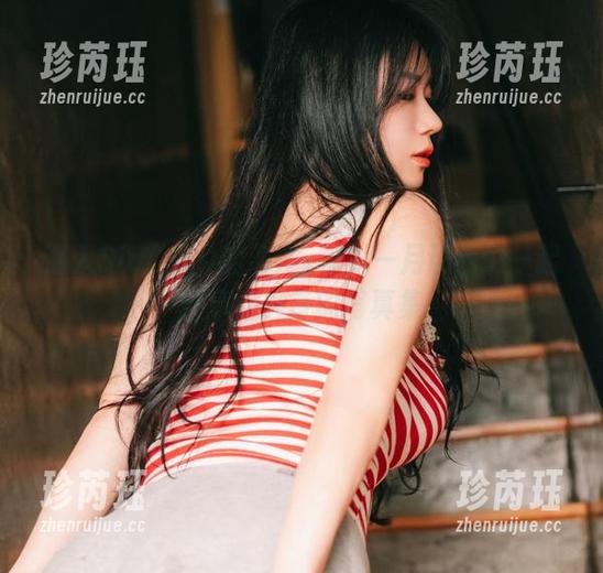 潜入Sia(시아)的海洋：22.一月让我们一起分享这神奇的写真集