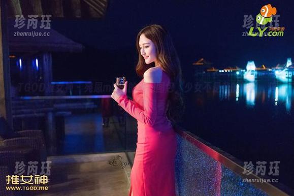 TGOD推女神 - 宛恩miyu的私拍图包，少女不是我的标签，但我就是想看！