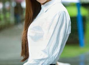 TuiGirl推女郎 - 作品欣赏：赵惟依穿旗袍，瞬间感觉自己也是个古代风雅青年。