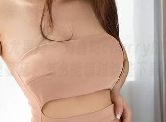 UGirls尤果网 - 刘嘉琦cherry的秘密在图库里蔓延，怎么能错过这些下载机会？