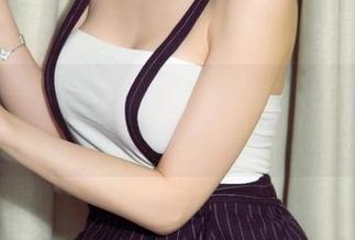 UGirls尤果网 - 尹菲私房写真：裤里丝的摩登肆意，无聊的你能忍住吗？