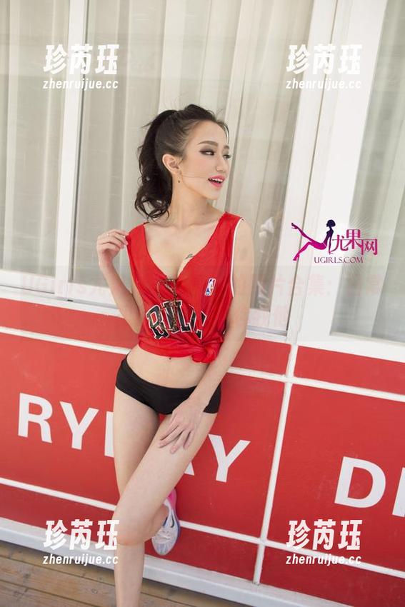 UGirls尤果网 - 郭婉祈的照片合集：日常里的不一样的你我他