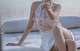 Xiuren秀人网 - 看！小茉莉jasmine亮出透明的一面，原图暴露了我的审美底线！