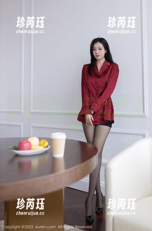 Xiuren秀人网 - 在林文文yooki的‘天台’里，没圣光反而更美，想问她怎么做到的？