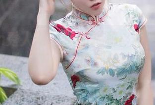Xiuren秀人网 - 原图揭秘：桃桃子的睡衣控，随便一拍都像艺术！