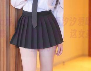 Xiuren秀人网 - 来看看汐汐爱吃草莓的女孩图集，最新更新…唉，这女孩真是太会撩了！