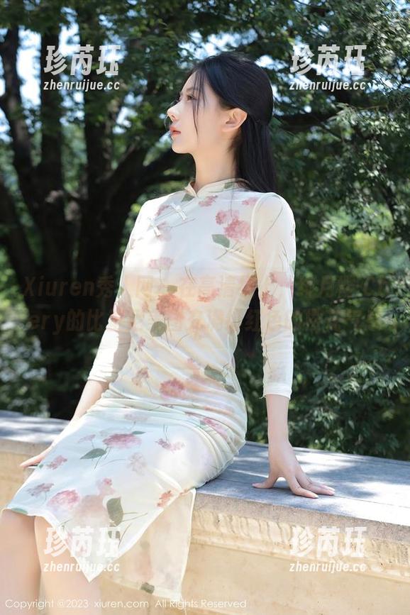 Xiuren秀人网 - 在高清线上，绯月樱-Chery的比基尼美图充满绯红色的樱花气息