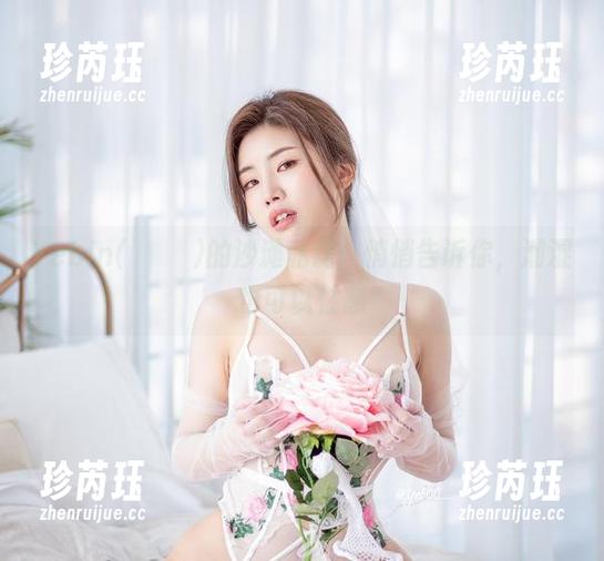 Yebin(전예빈)的沙滩私房：悄悄告诉你，潮湿也可以性感