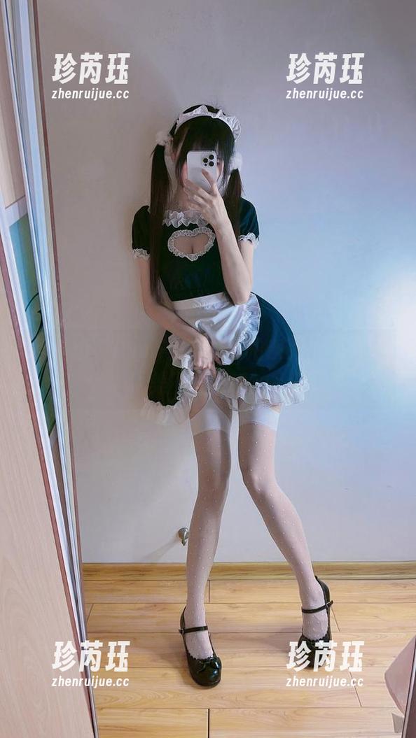 作品解锁：miko酱吖自拍系列，肉丝之美不容错过！