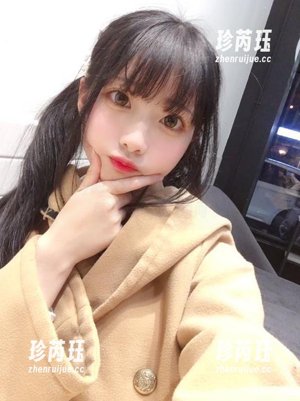 wendydydydy_酱油 在Wendy的灰丝作品里,找到那个不经意的‘心动’瞬间