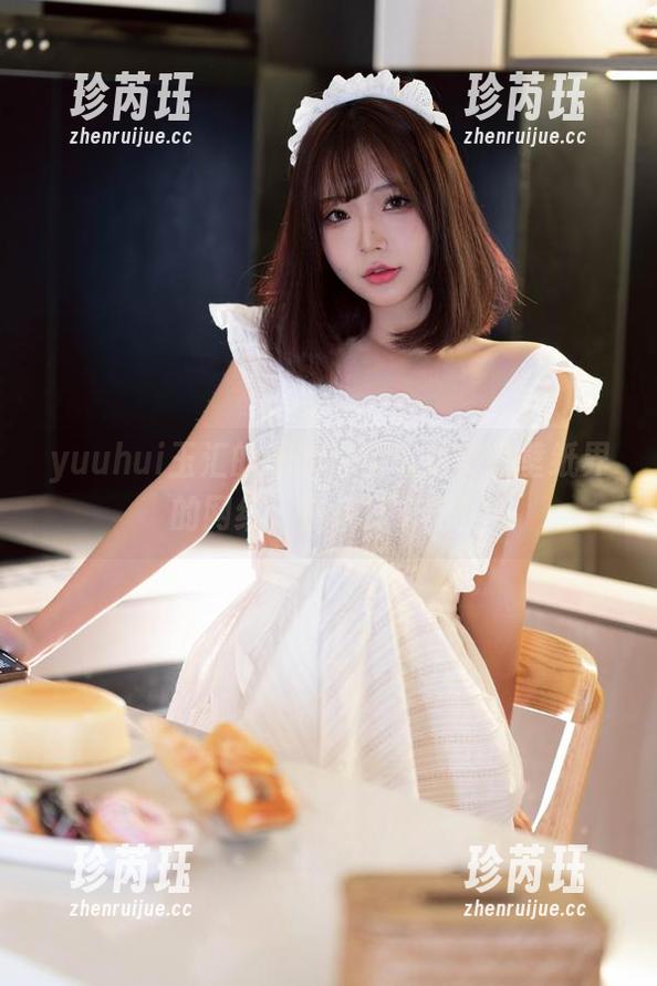 yuuhui玉汇 yuuhui玉汇的泳衣,简直是美图壁纸界的网红,快来打卡吧!