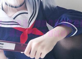 兔女郎一小央泽：她的作品集就是视觉的诱惑，快来下载试试！