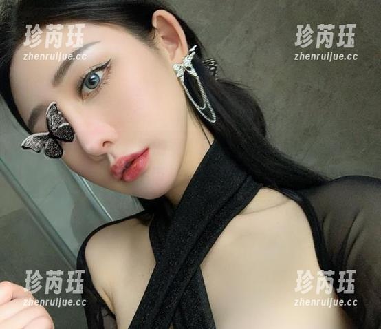 微密圈 - 看不爱笑的赛琳：高清照片里的剧情，给我的心情带来一阵微妙的波动。