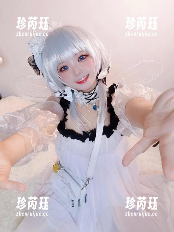 伊喵_Master与眼镜的搭配，简直是美图资源的最佳典范！