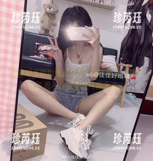 佳佳好难啊的女孩分享：这些画面，真是让人忍不住想多想几层含义。