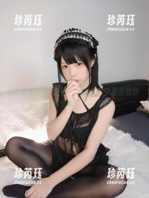 十万珍吱伏特睡裙，套图合集中那些微妙又模糊的情愫，一心再心！