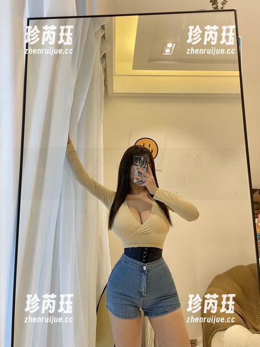 微密圈 - 可馨juicy又来了！这诱人紫色图包更新，真让人捉急！