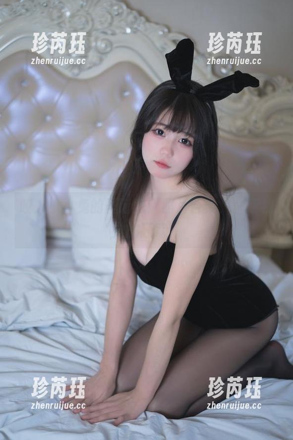 咬人小小兔的圣诞秀：照片合集，一场视觉的狂欢！