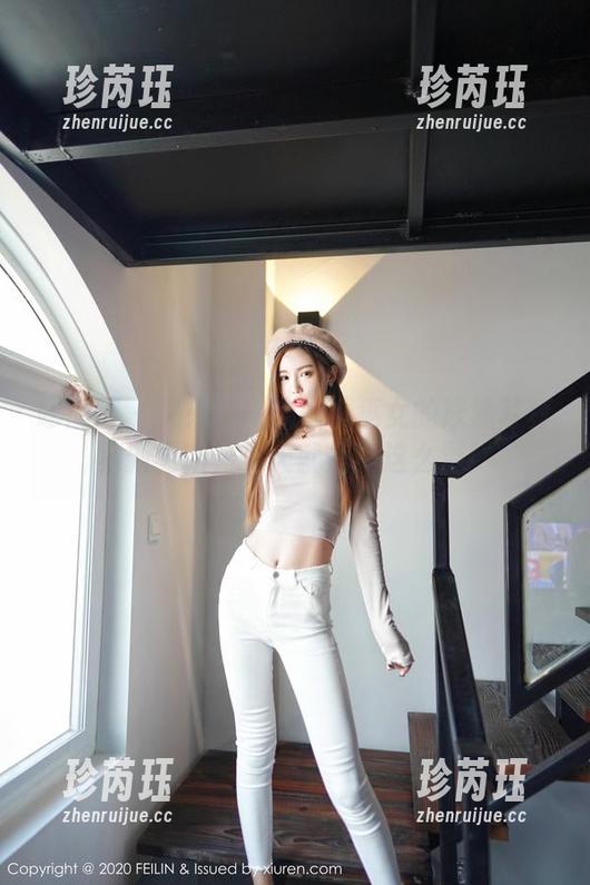 嗲囡囡 - 又来了！流氓小巫女的泳池写真集新更新，夏天就是要这么湿！