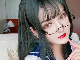 天狼星泳装图集：夏鸽鸽不想起床有没有偷偷和外星人交流？