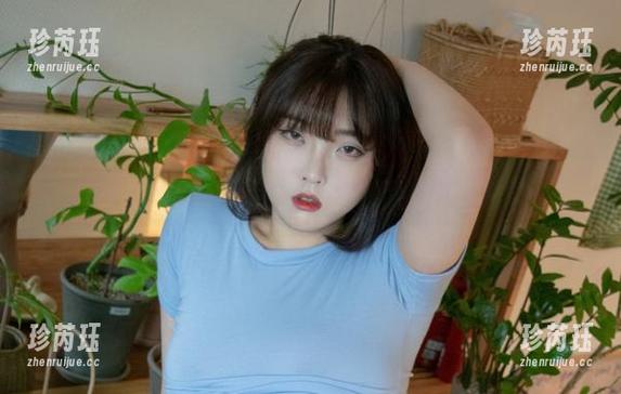 不愧是宋哈娜(송하나)，旗袍图包免费领取，看得人心痒痒的