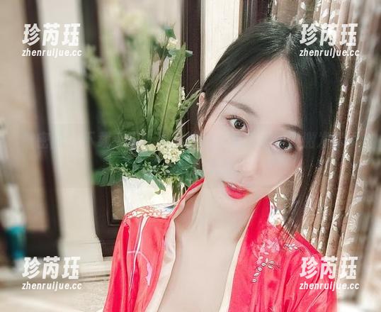 微密圈 - 下载小玉吃果冻的连体衣，绝对能激发你不一样的创意灵感！