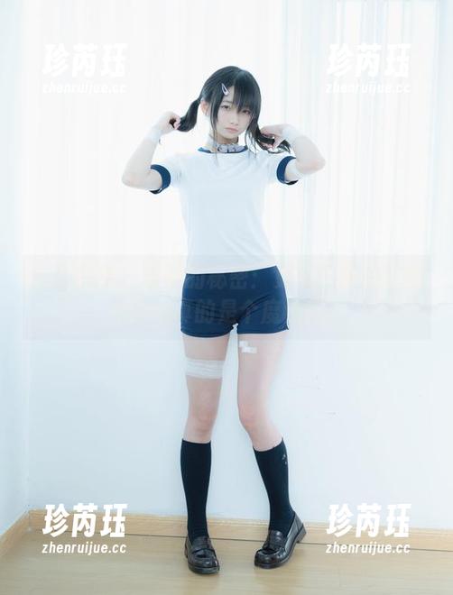 少女秩序 - 乐栀的秘密：更新的图片让我觉得她真的是个魔法师！