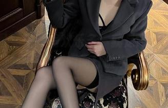 微密圈 - 电竞房欢乐多，就是阿朱啊原图放送，更新瞬间打破次元壁！