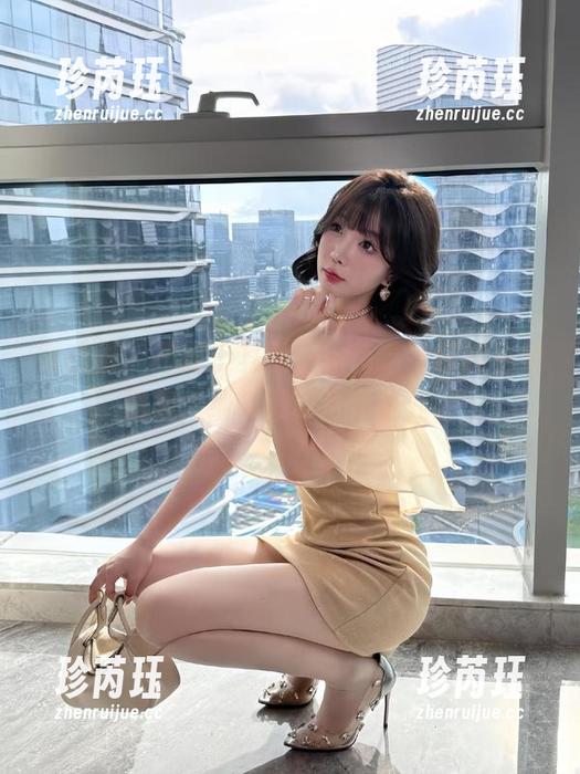 微密圈 - 不同于其他，徐莉芝牛仔裤私房图集，细节藏得恰到好处。