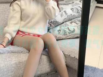 微密圈 - 提袜少女的和服高清资源，感觉每一寸布料都在诉说故事，叹气中...