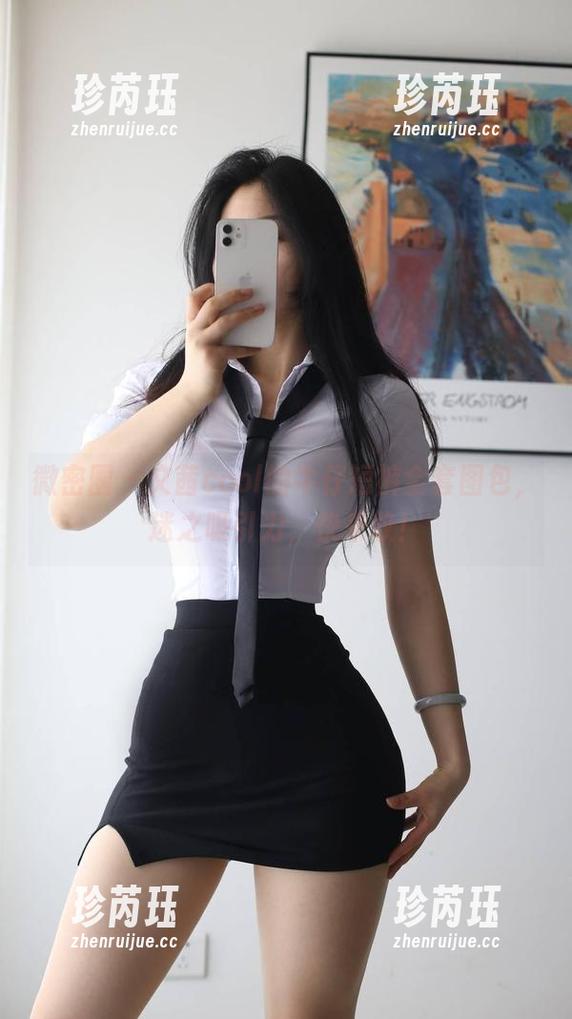 微密圈 - 文茜cool的牛仔短裤全套图包，迷之吸引力，快来收！