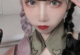 果咩酱的2021圣诞电子图，精选作品让那些普通的节日瞬间有了点意思。
