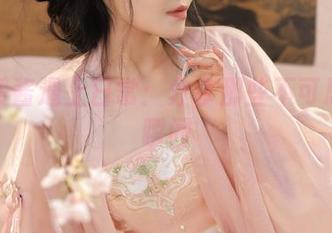 当桃暖酱遇上日常：分享那些不可思议的瞬间