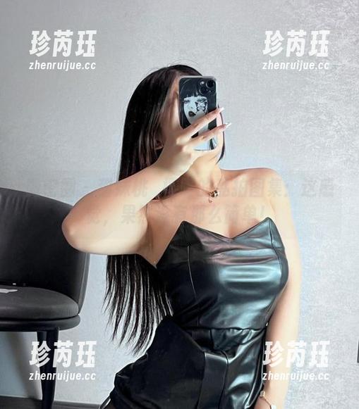 微密圈 - 甜妹桃沢樱呀的私拍图集：这感觉，果然没有那么简单！