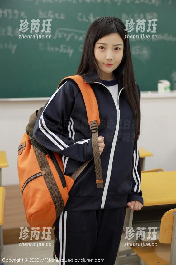 模范学院 - 人间荒糖带你走进白衬衫的美图奇幻之旅，准备好了吗？