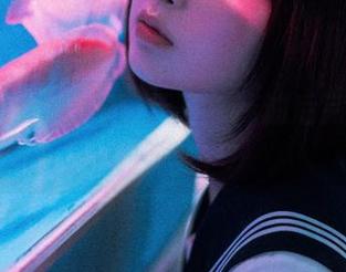 私房写真中的河豚抚子，抹油后完全变了一个人！