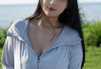 白色的诱惑——浅安安原图合集，感受一下这份纯净的同时唤醒小野心！
