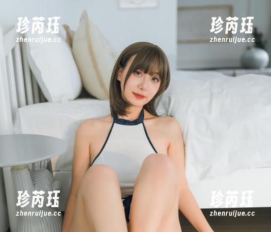 抱歉，我又把浅安安的奶牛写真全部存进网盘了，可以算是收藏爱好者了吧？