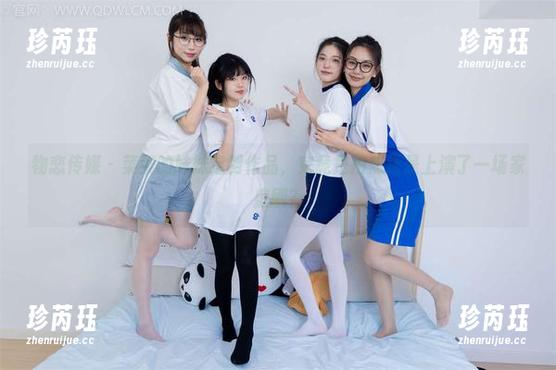 物恋传媒 - 菜菜的妹妹定制作品，究竟是拍照还是上演了一场家庭剧？