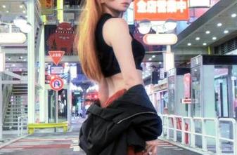 在图库里追随特软儿Sona的巫女，真心就是一种享受！