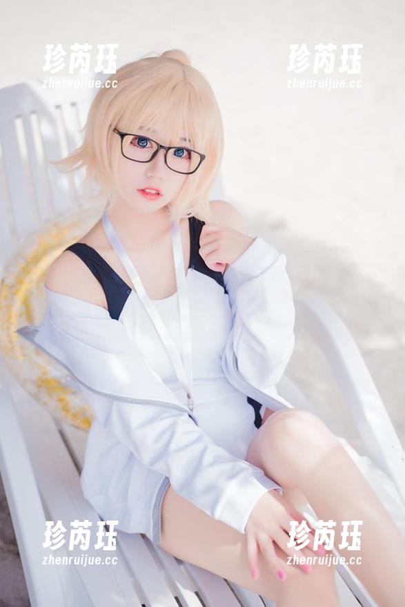 在线见证！看看猫君君MaoJun如何平凡逆袭成套装女王！