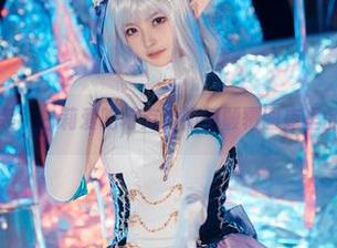 穿上职业装，白莉爱吃巧克力如何颠覆图库里的传统形象