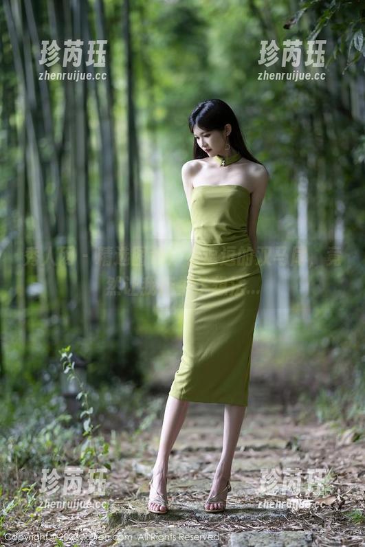 秀人网 - 精选图包：小逗逗的双马尾，竟然让我产生了想法...