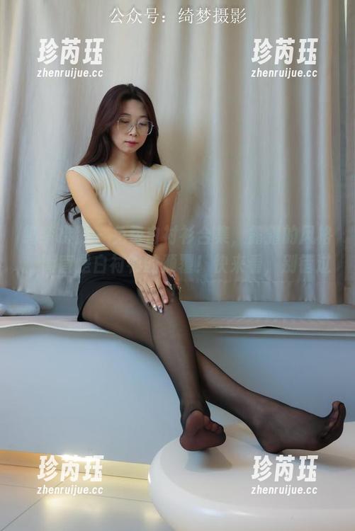 绮梦摄影 - 免费白衬衫合集，露露的风格，简直是白衬衫的颠覆！快来看，别错过！