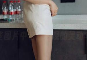 花漾show - 萌汉药baby很酷修女写真：那些图片中若隐若现的灵动与安静